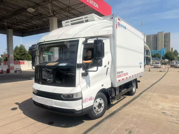（4.2米）比亚迪T5DM增程式混动冷藏车