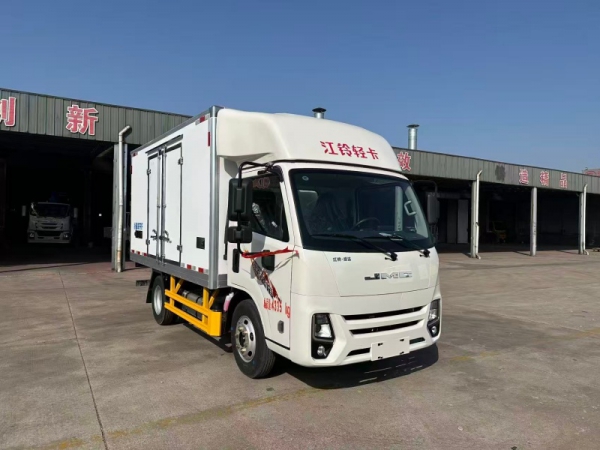 (国六4.2米）江铃新顺达冷藏车