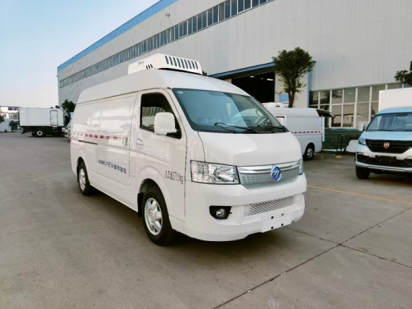 福田风景G7EV纯电面包冷藏车