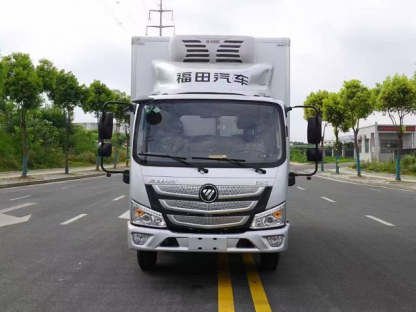 （4.2米）福田欧马可CNG天然气冷藏车