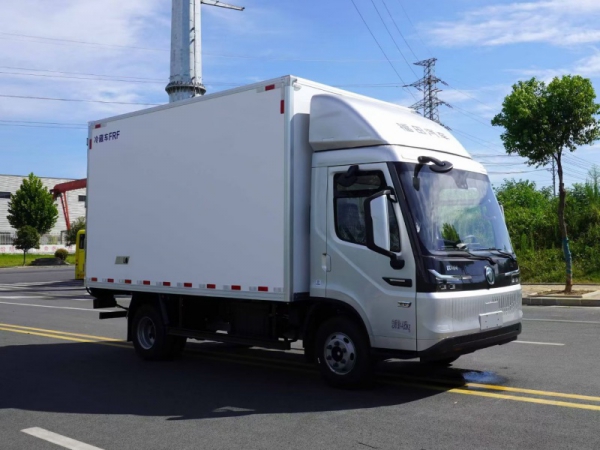 福田欧马可Z2纯电动4米2冷藏车