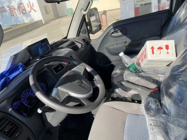 江淮恺达X5小型3米5冷藏车