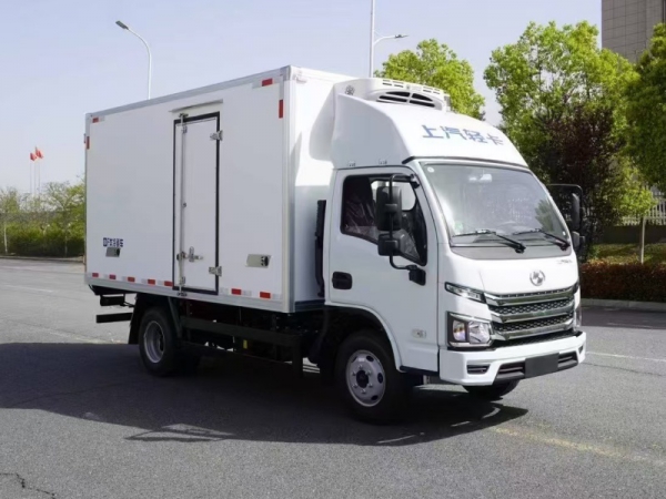 上汽跃进S80柴油版3米5冷藏车（可选地库型）